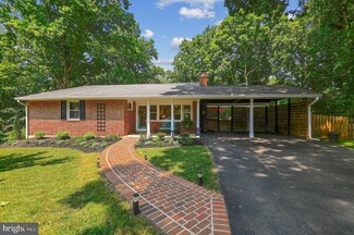 100 Tree Top Ct, Lutherville Timonium, MD 21093