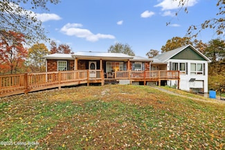 58 Lake Naomi Rd, Clay City, KY 40312