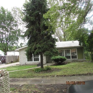 3457 Magnolia Dr, Markham, IL 60428