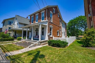 329 Franklin St, Alburtis, PA 18011