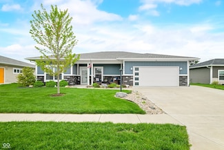655 N Sobota Way, Trafalgar, IN 46181