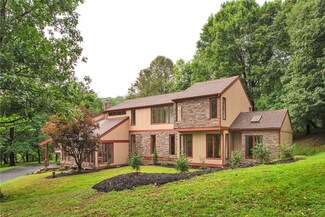 4841 Deer Hollow Ln, Murrysville, PA 15668