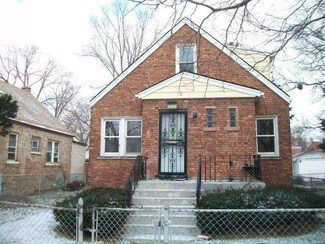 9941 S Bensley Ave, Chicago, IL 60617