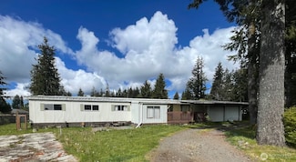 210 Sherwood Ave, Forks, WA 98331