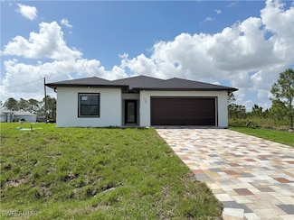 1701 W 11th St, Lehigh Acres, FL 33972