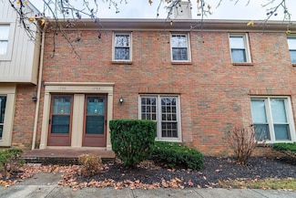 1752 Colhasset Ln, Columbus, OH 43220