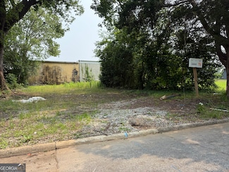 218 W Central Ave, Griffin, GA 30223