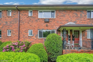 47 Espy Rd Unit 16A, Caldwell, NJ 07006