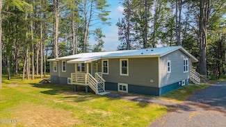 6628 Middle Grove Rd, Middle Grove, NY 12850