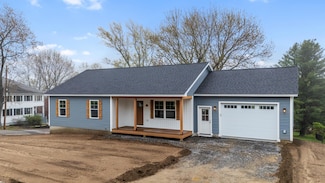 26 June St, Sanford, ME 04073