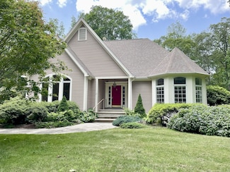 67 Transylvania Rd, Roxbury, CT 06783
