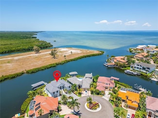1024 Sonata Ln, Apollo Beach, FL 33572