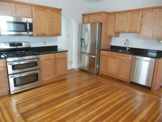565 Adams St, Dorchester, MA 02122