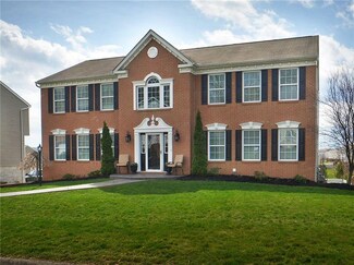 306 Chanticleer Cir, New Stanton, PA 15672