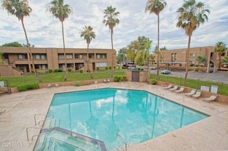 3601 W Tierra Buena Ln Unit 237, Phoenix, AZ 85053