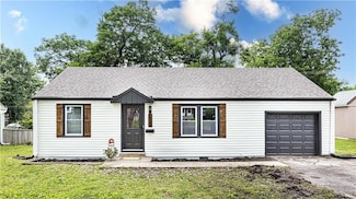 7724 Santa fe Dr, Overland Park, KS 66204