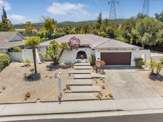 10407 Vista Knoll Blvd, Cupertino, CA 95014