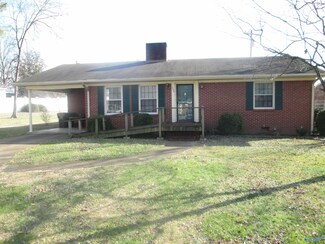 504 Patton Cir, Athens, AL 35611