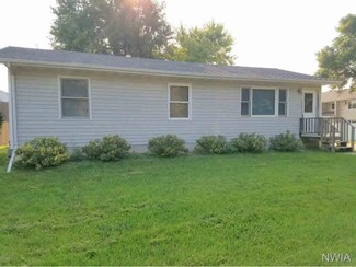 315 Jefferson St, Vermillion, SD 57069