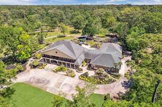 908 Myrtlewood Dr, Friendswood, TX 77546
