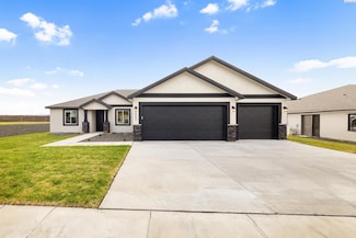 6659 W 30th Place, Kennewick, WA 99337