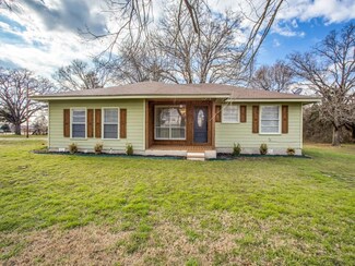 545 York Rd, Seagoville, TX 75159