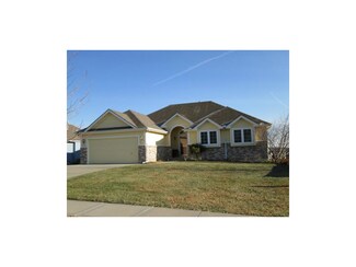 9207 N Holly St, Kansas City, MO 64155
