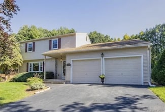 75 Grissom Rd, Manchester, CT 06042