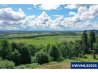 7685 Dovich Ln SE, Salem, OR 97317