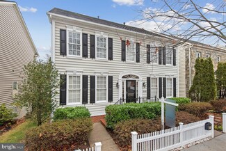 633 Lake Varuna Dr, Gaithersburg, MD 20878