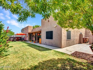 8014 W Greer Ave, Peoria, AZ 85345
