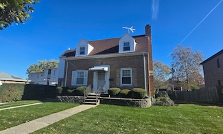 8341 N Osceola Ave, Niles, IL 60714