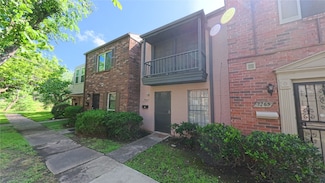 7763 Leonora St, Houston, TX 77061