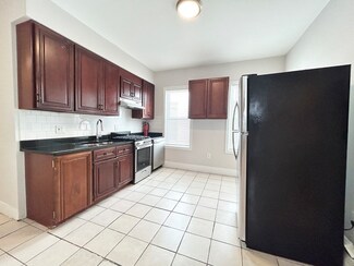 24 Maryland St Unit 3, Dorchester, MA 02125