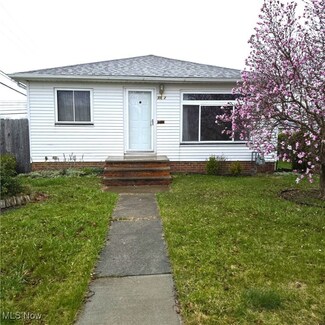 3122 Dellwood Dr, Cleveland, OH 44134
