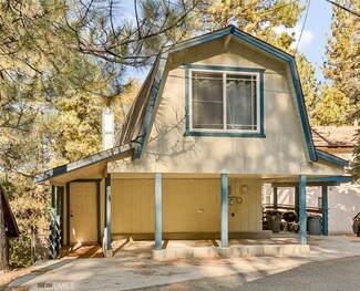 32748 Encina Dr, Running Springs, CA 92382