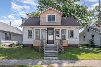 307 S Jennings St, Pinconning, MI 48650