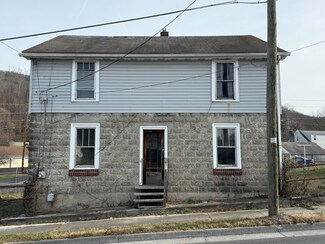 1203 N Alleghany Ave, Covington, VA 24426