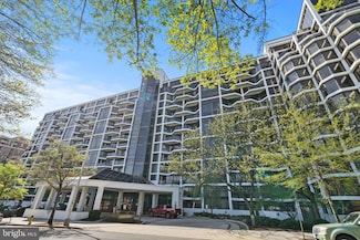 1530 Key Blvd Unit 414, Arlington, VA 22209