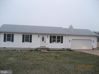 12243 Cedarwood Dr, Remington, VA 22734
