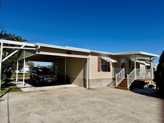 1097 Peach St, Okeechobee, FL 34974