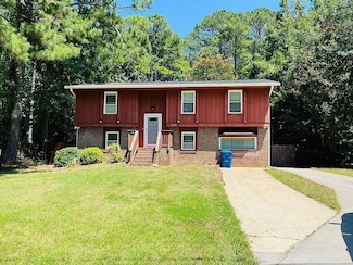 7220 Connell Rd, Fairburn, GA 30213