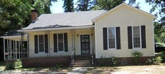 257 W College Ave, Monticello, AR 71655