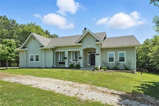 917 N Washboard Rd, Sibley, MO 64088