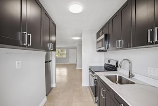 850 E Commercial Blvd Unit 214, Oakland Park, FL 33334