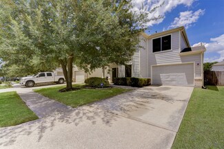 822 Eagles Glide Dr, Houston, TX 77090