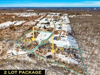 33-38 Farm View Dr, Norwich, CT 06360
