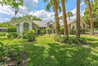 2 Redbay Ct W, Homosassa, FL 34446