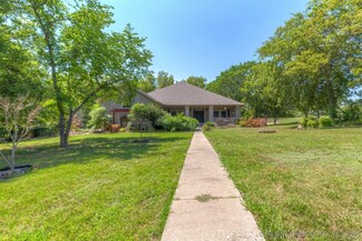 28302 E 71st Place S, Broken Arrow, OK 74014