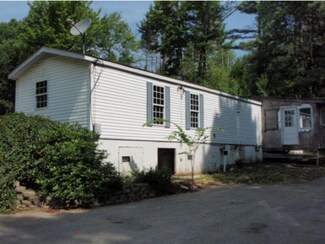 38 Pinkham Rd, Middleton, NH 03887